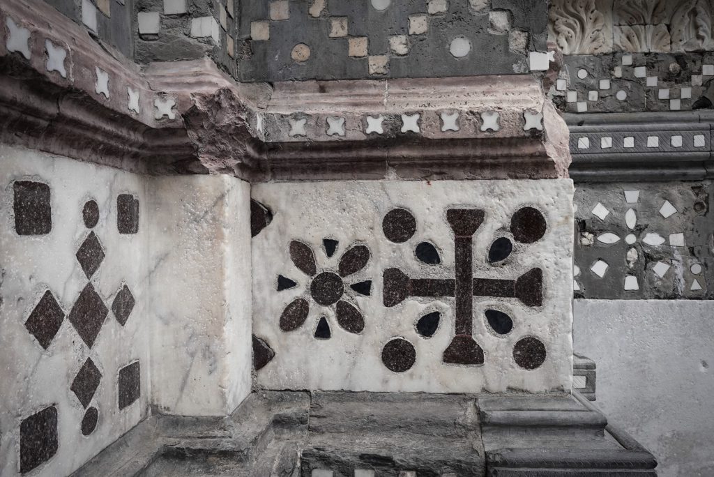 Gevel van de San Lorenzokathedraal (detail), Genua